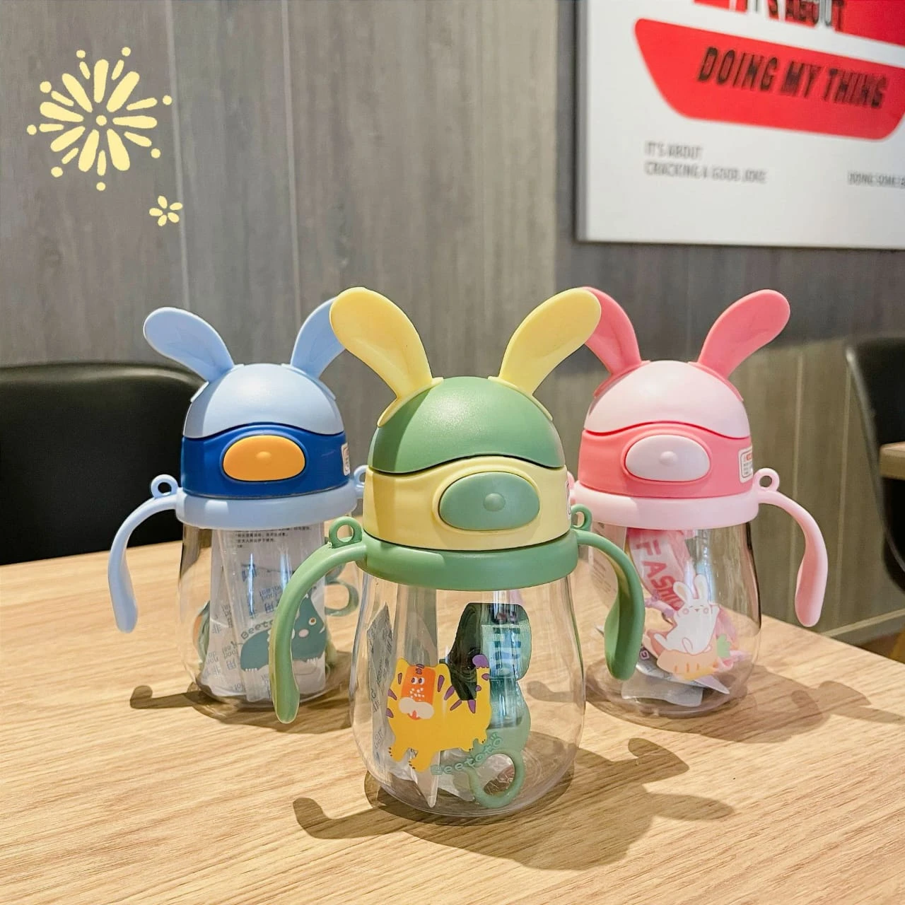 Plastic material Baby Water Bottle / Mom pot 250ml